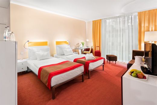 andel hotel.jpg