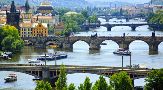 GRAND SIGHTSEEING PRAGUE CITY TOUR