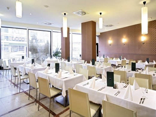 hotel-barcelo-4.jpg