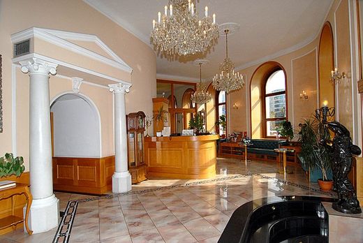 hotel-opera2.jpg