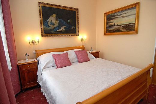 hotel-opera6.jpg