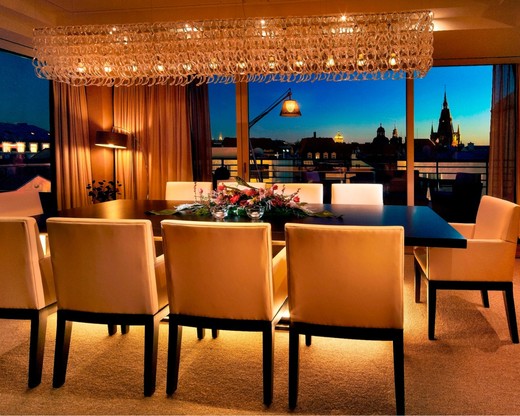 KIPRGPresidential-Suite-Dining-AreaLAS2.jpg